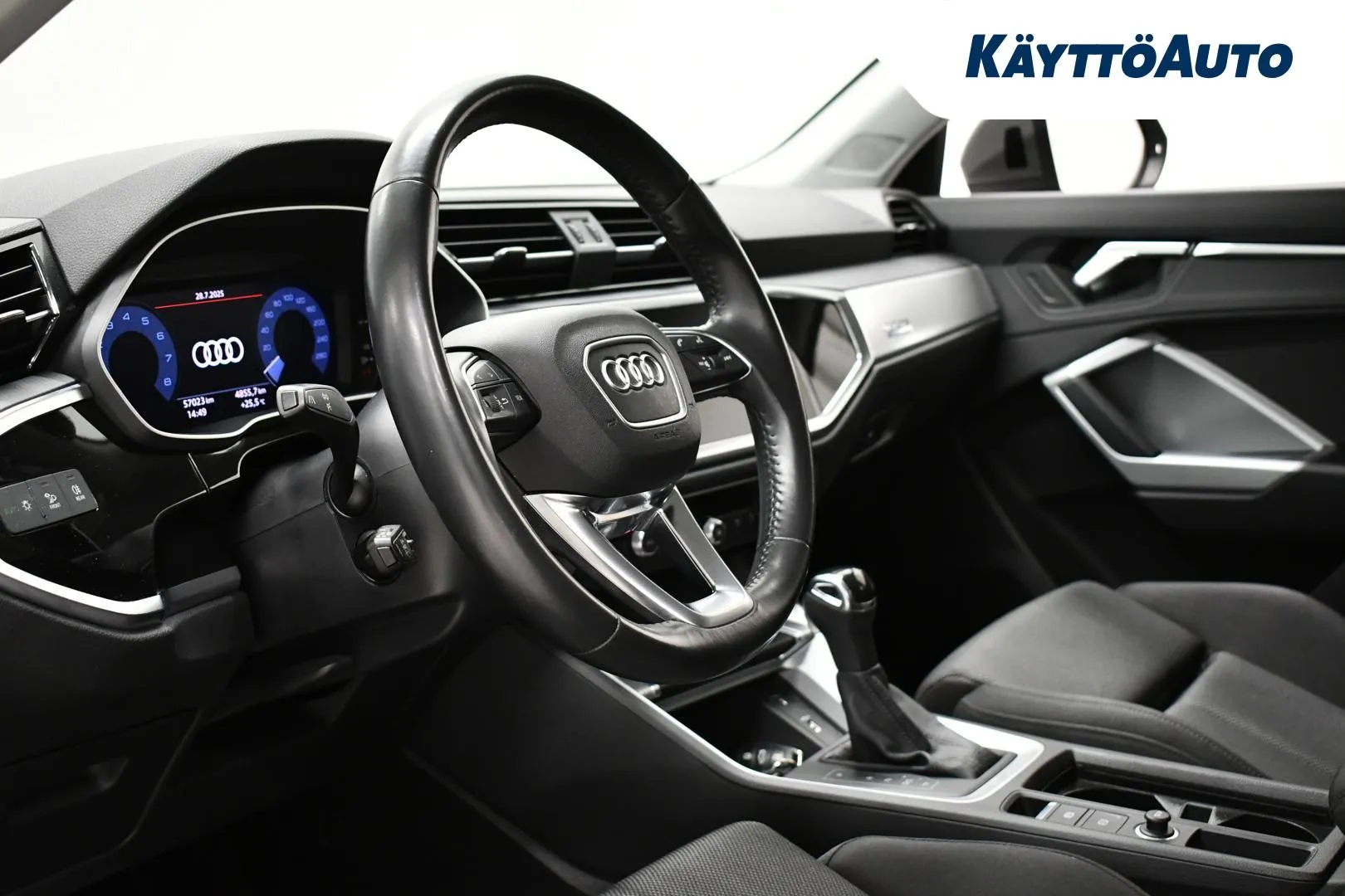 AUDI Q3 ERK-950 carousel image