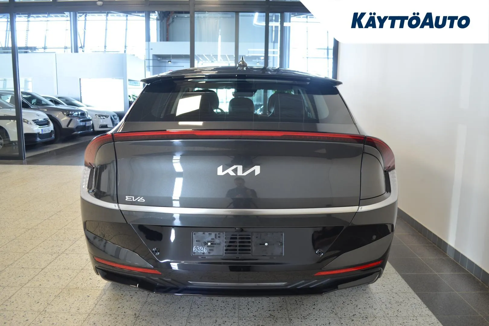 Kia EV6 ZPN-895 carousel image