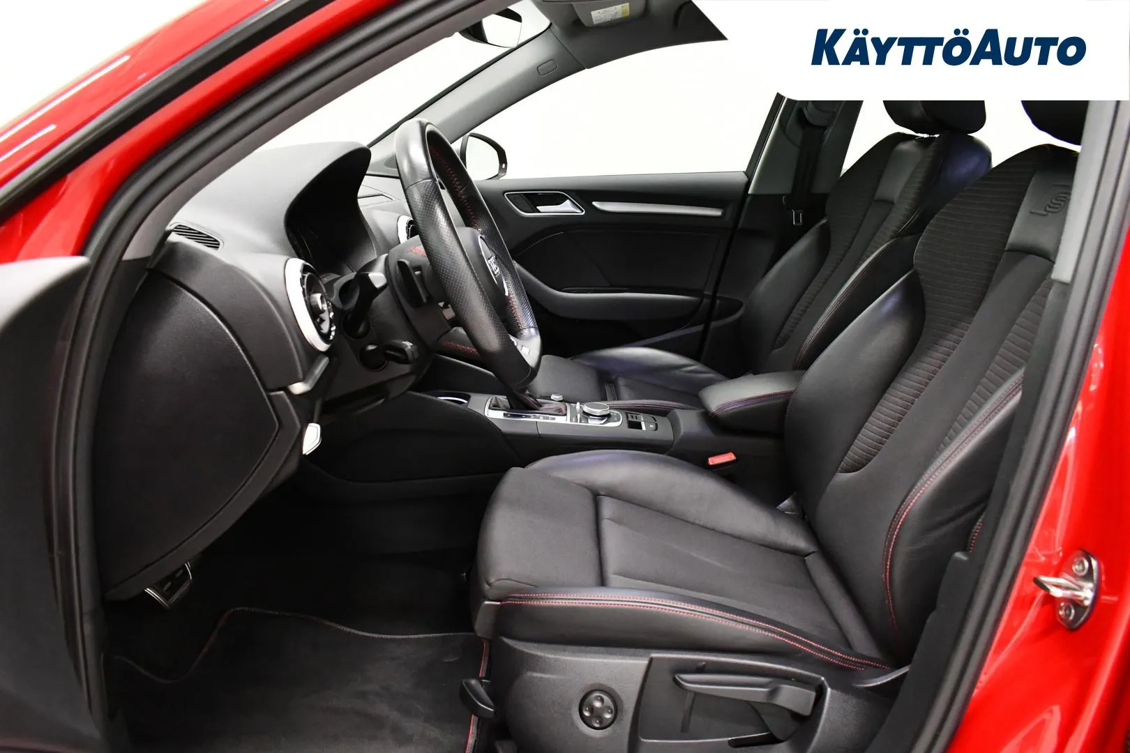AUDI S3 BUA-762 carousel image