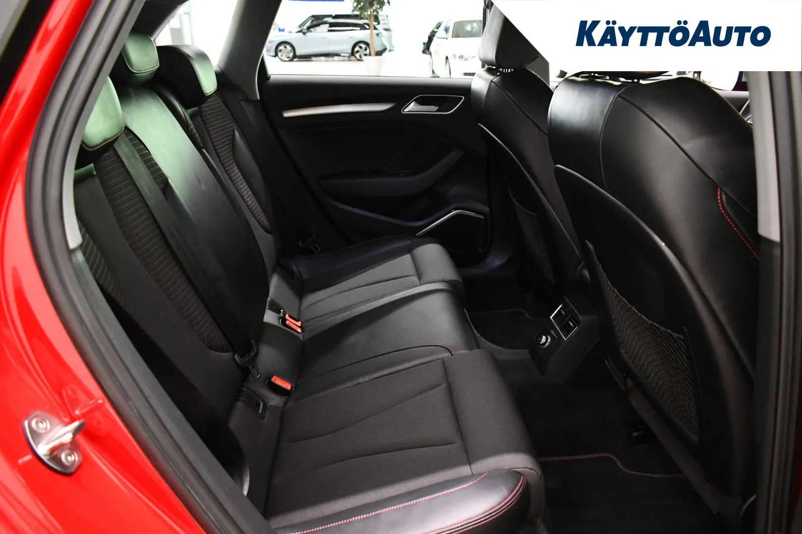 AUDI S3 BUA-762 carousel image