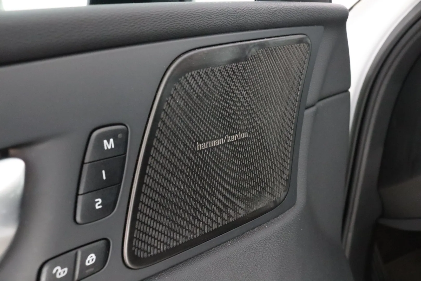 Volvo XC60 MTY-190 carousel image