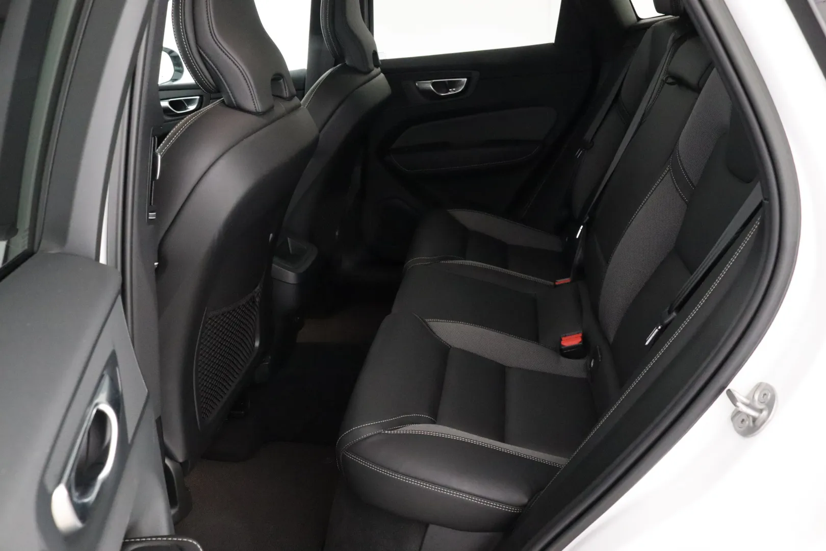 Volvo XC60 MTY-190 carousel image
