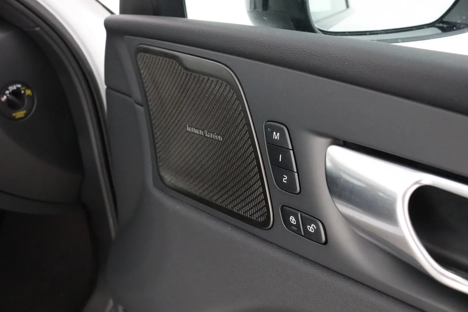 Volvo XC60 MTY-190 carousel image