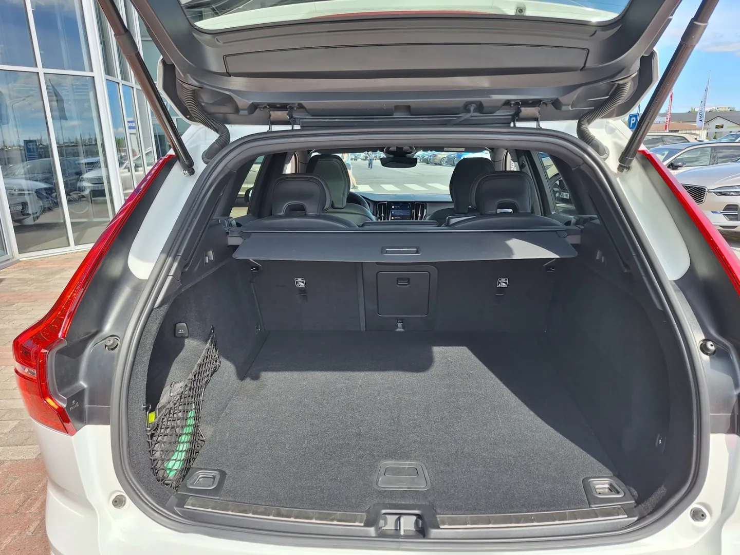 Volvo XC60 MTY-190 carousel image