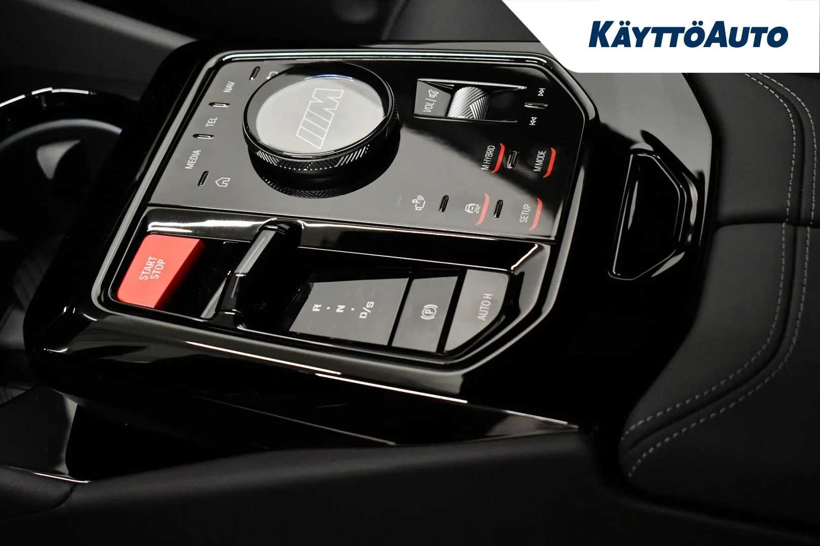 BMW M5 XTZ-751 carousel image