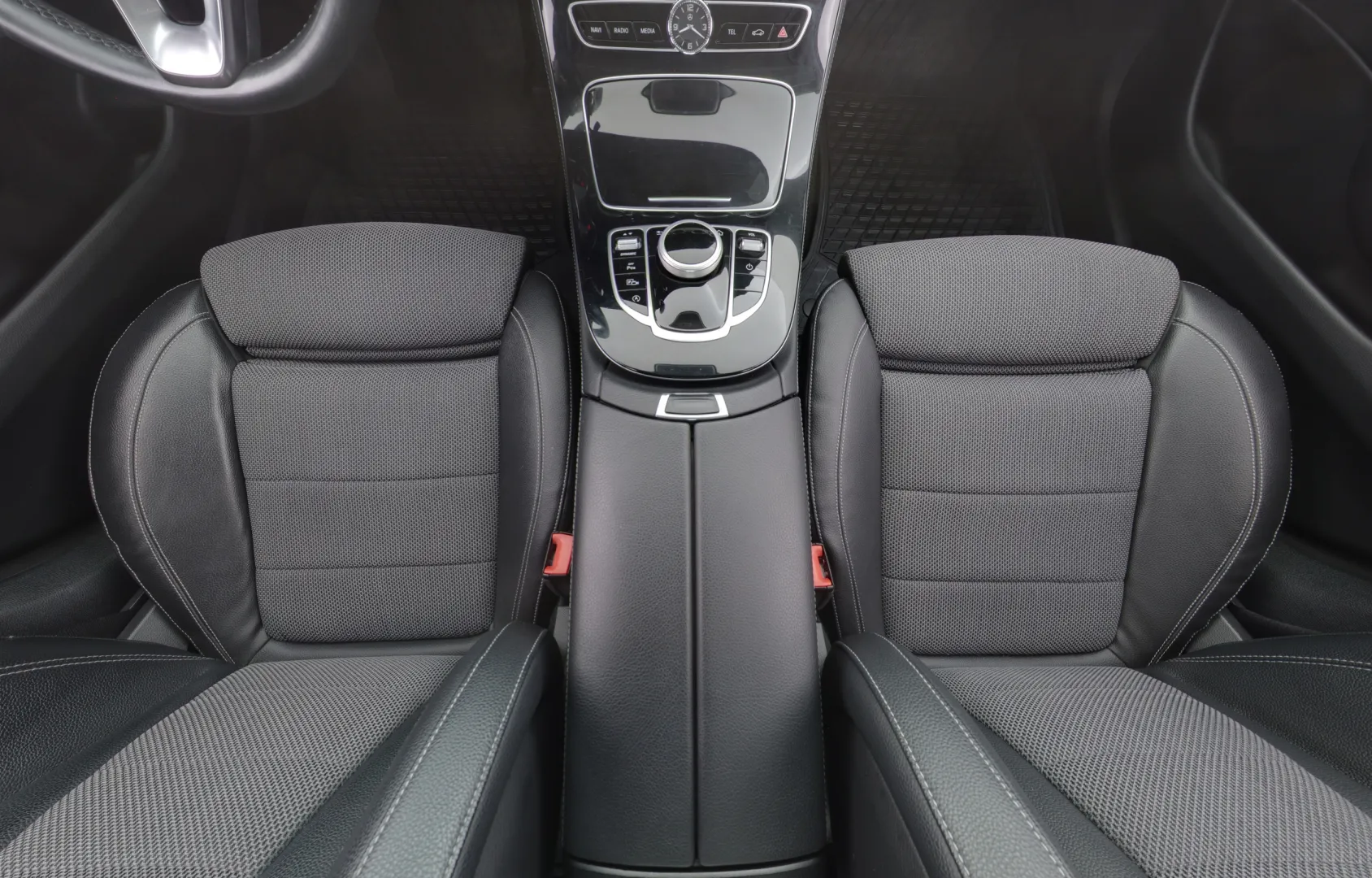 MERCEDES-BENZ E KSR-771 carousel image