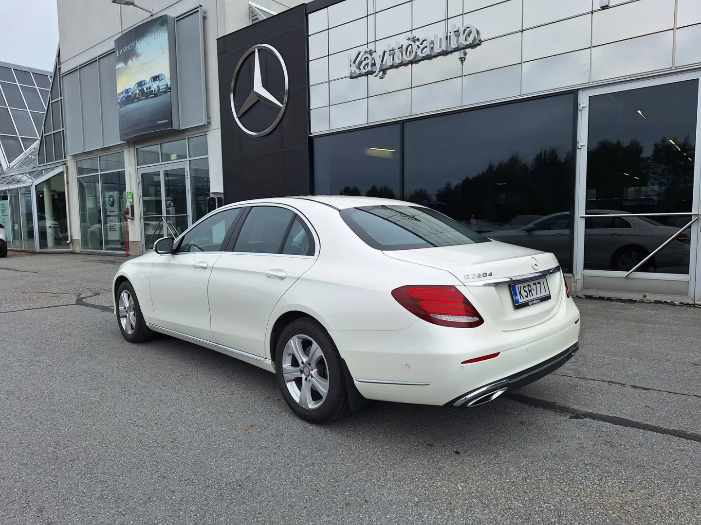 MERCEDES-BENZ E KSR-771 carousel image