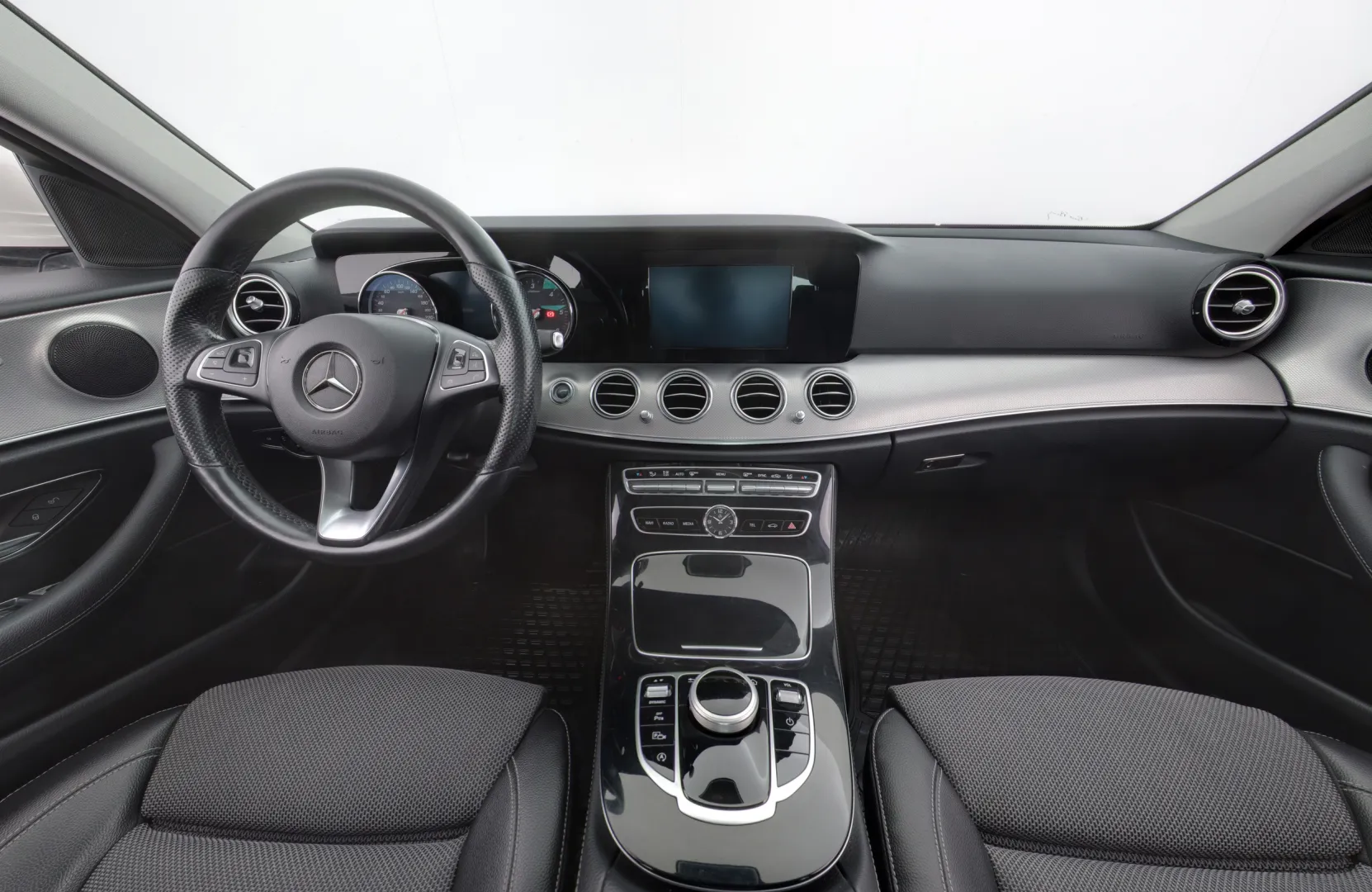 MERCEDES-BENZ E KSR-771 carousel image