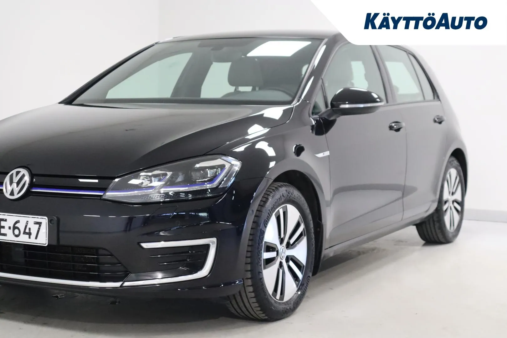 VOLKSWAGEN Golf GOE-647 carousel image