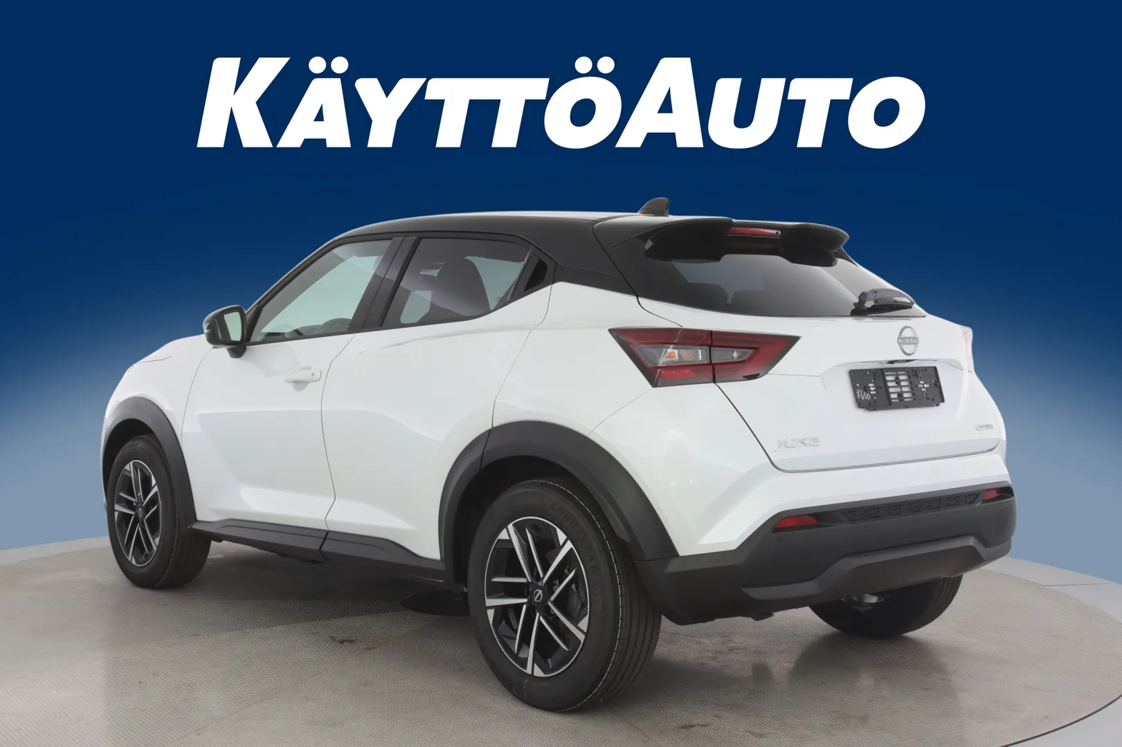 Nissan Juke XTJ-310 carousel image