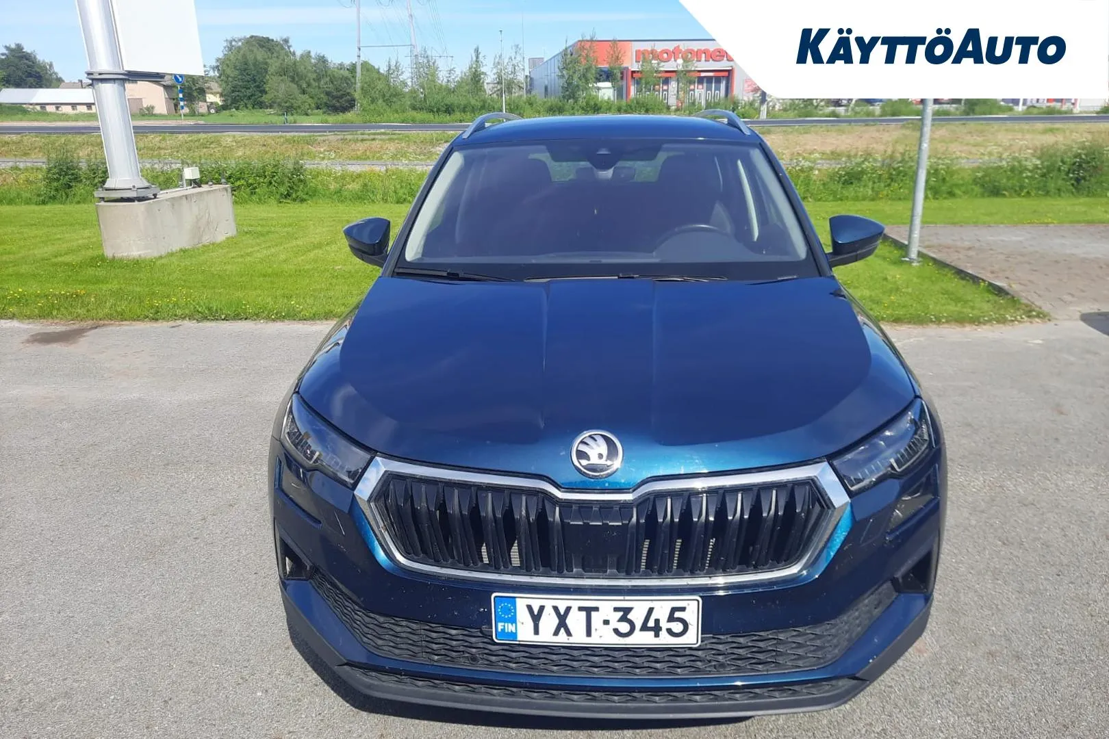 SKODA Karoq YXT-345 carousel image