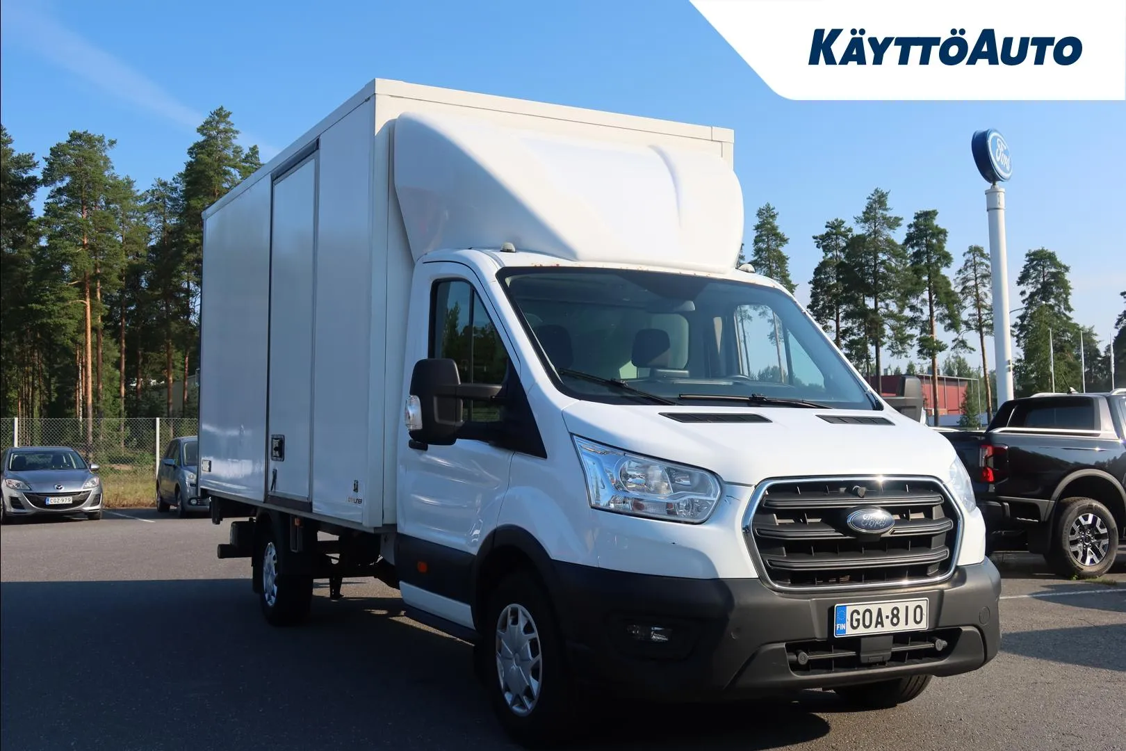 Ford Transit GOA-810 carousel image