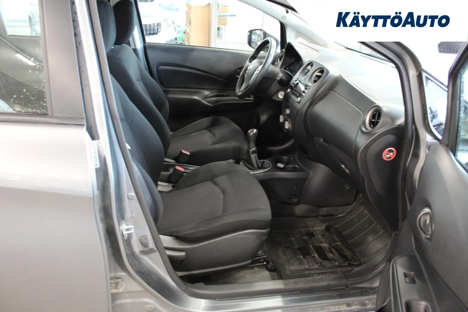NISSAN Note ILL-935 carousel image