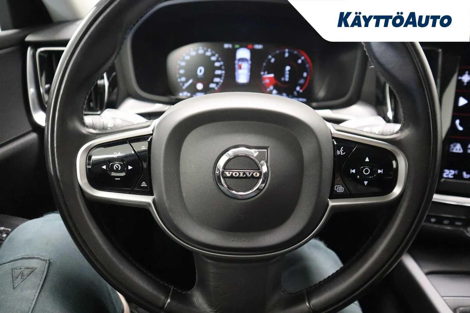 VOLVO V60 NMT-892 carousel image