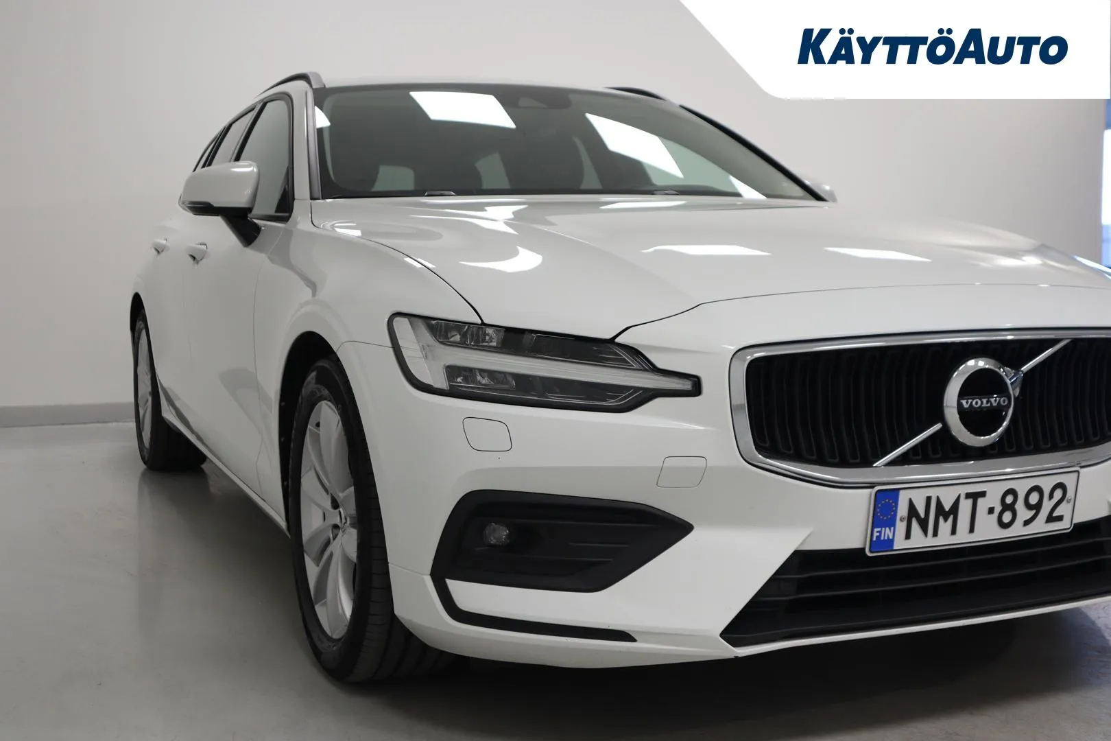 VOLVO V60 NMT-892 carousel image