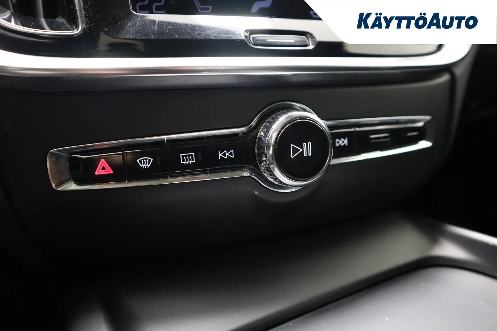 VOLVO V60 NMT-892 carousel image