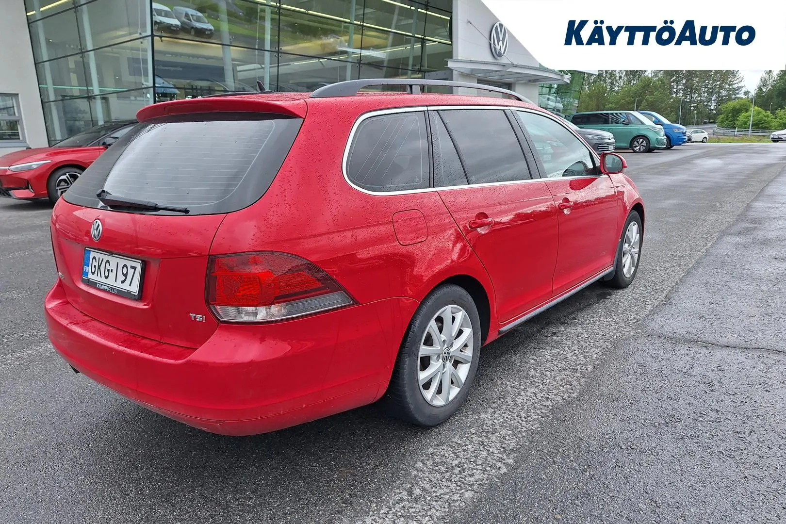 VOLKSWAGEN Golf GKG-197 carousel image