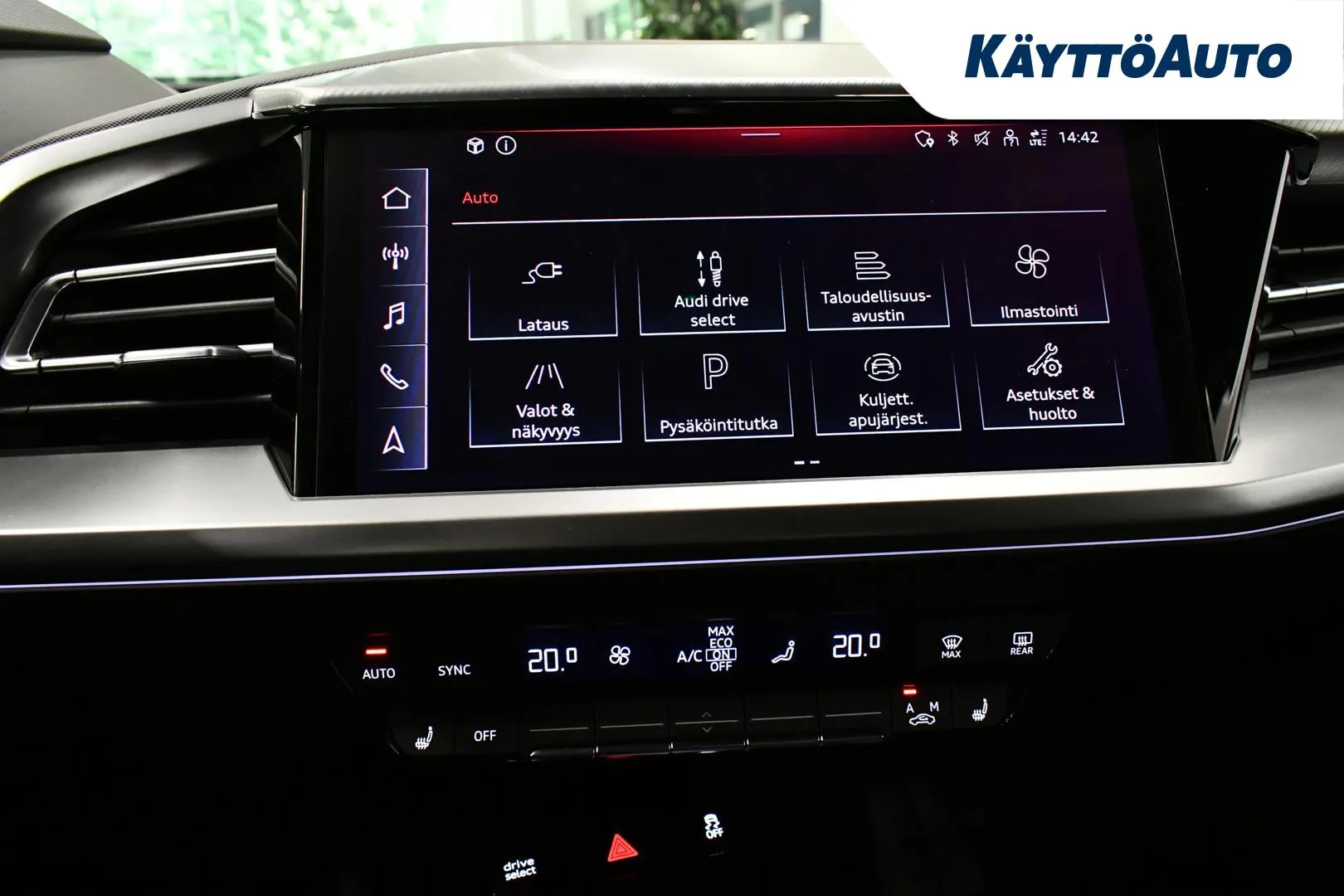 AUDI Q4 e-tron RVJ-246 carousel image