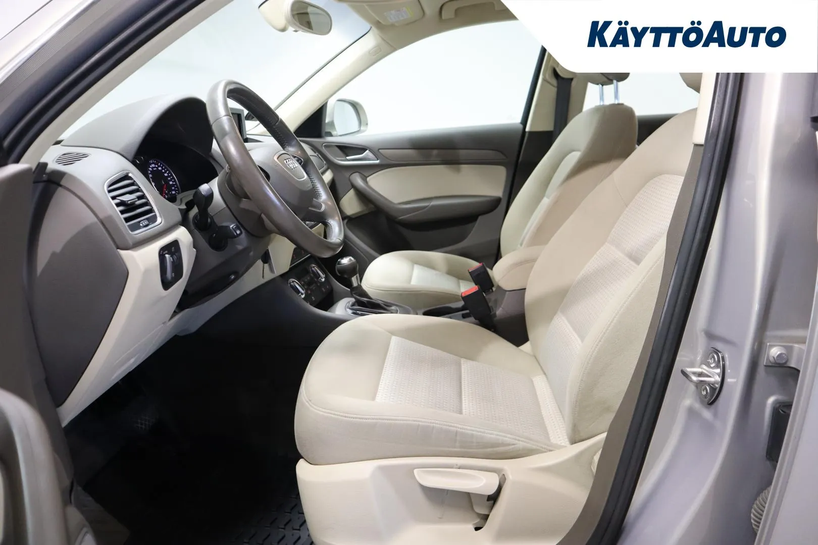 AUDI Q3 OTM-523 carousel image