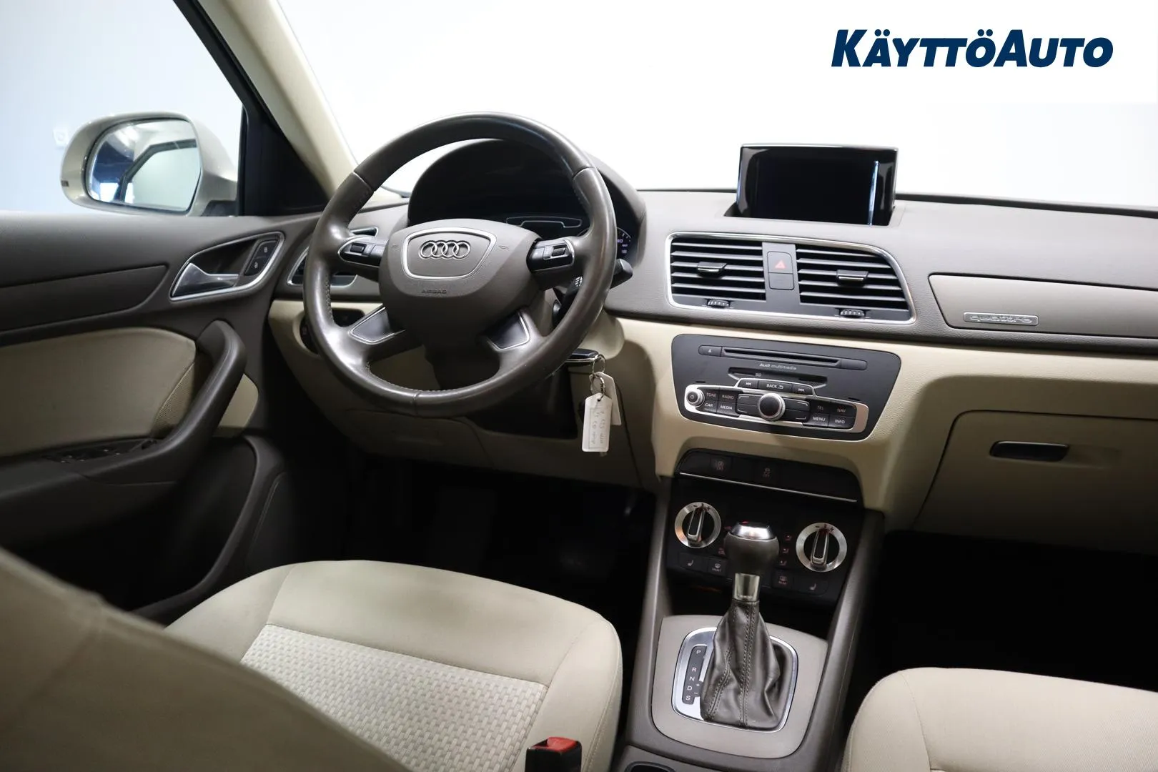 AUDI Q3 OTM-523 carousel image