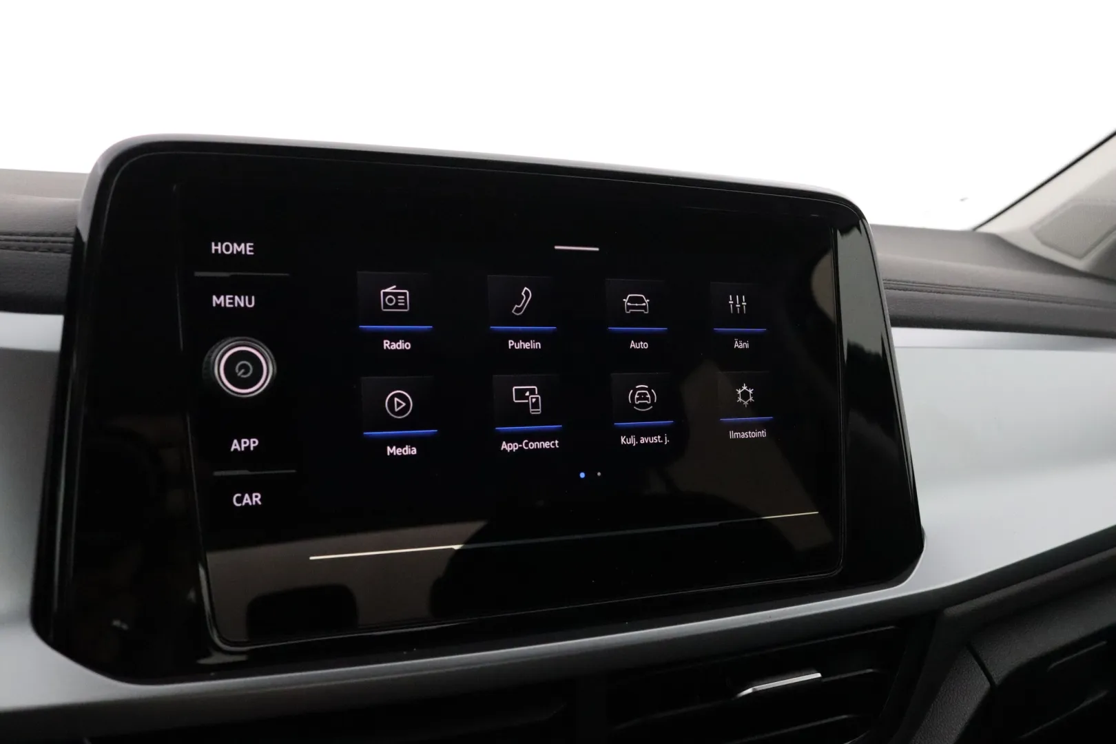 Volkswagen T-Roc CSG-613 carousel image