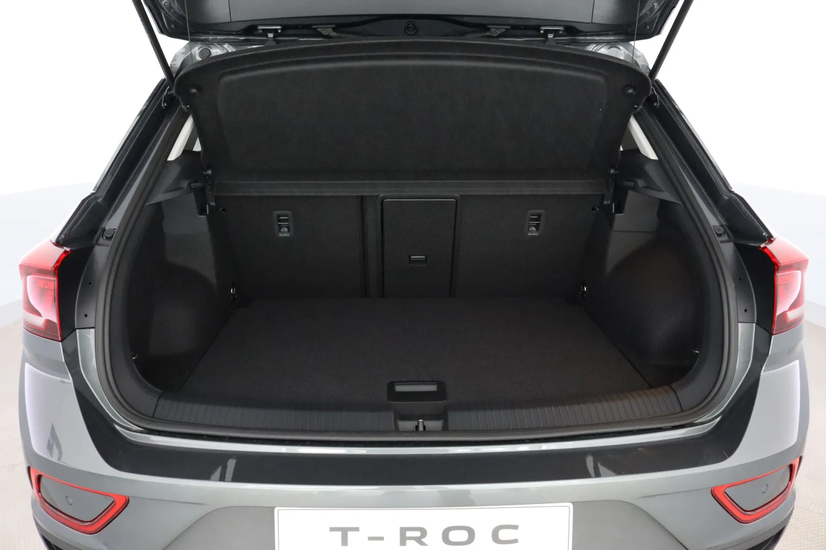 Volkswagen T-Roc CSG-613 carousel image