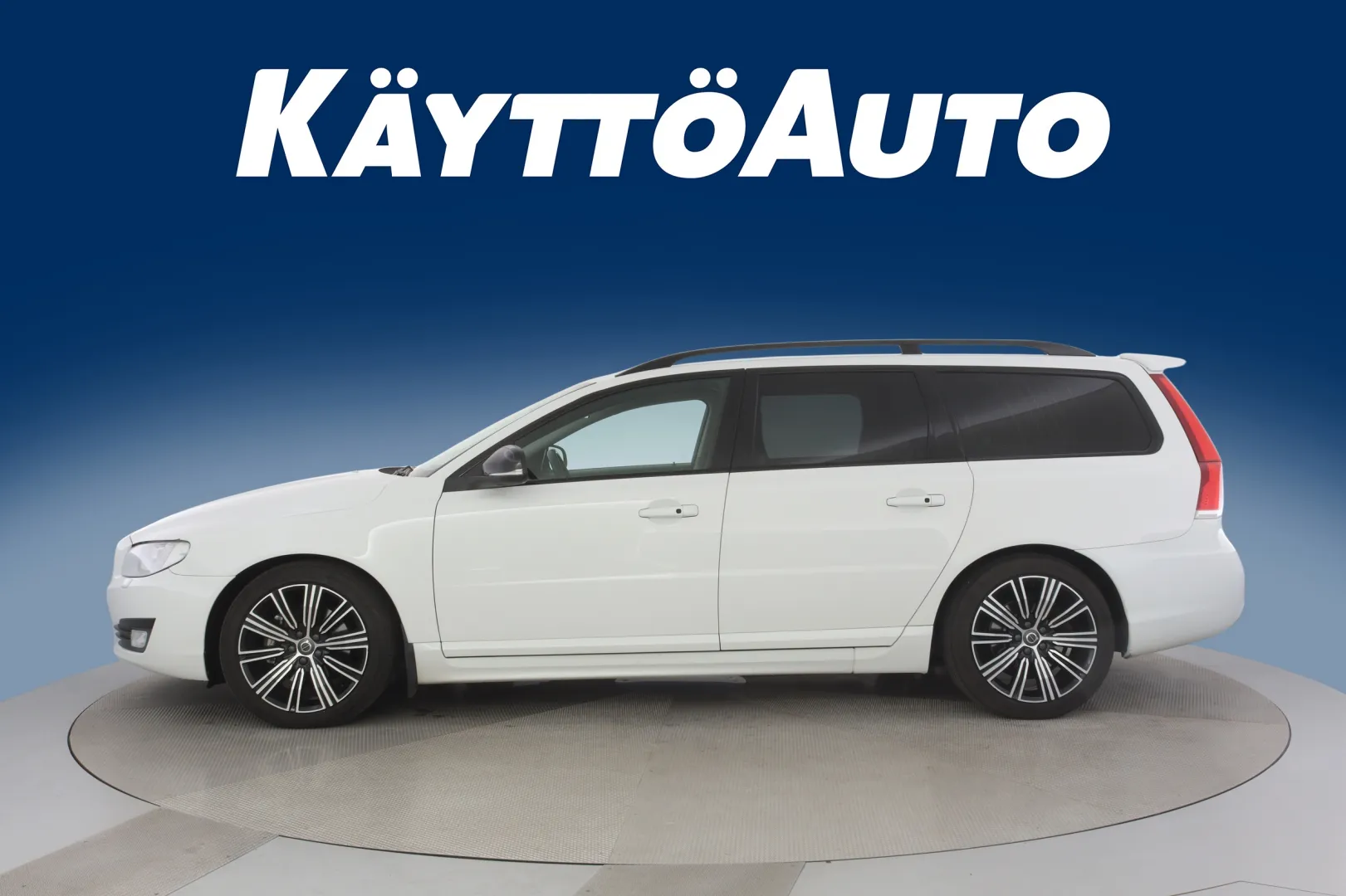 VOLVO V70 CRE-271 carousel image