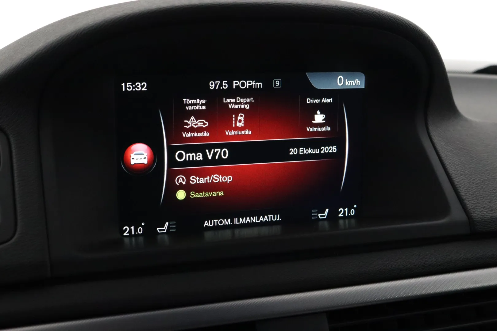 VOLVO V70 CRE-271 carousel image