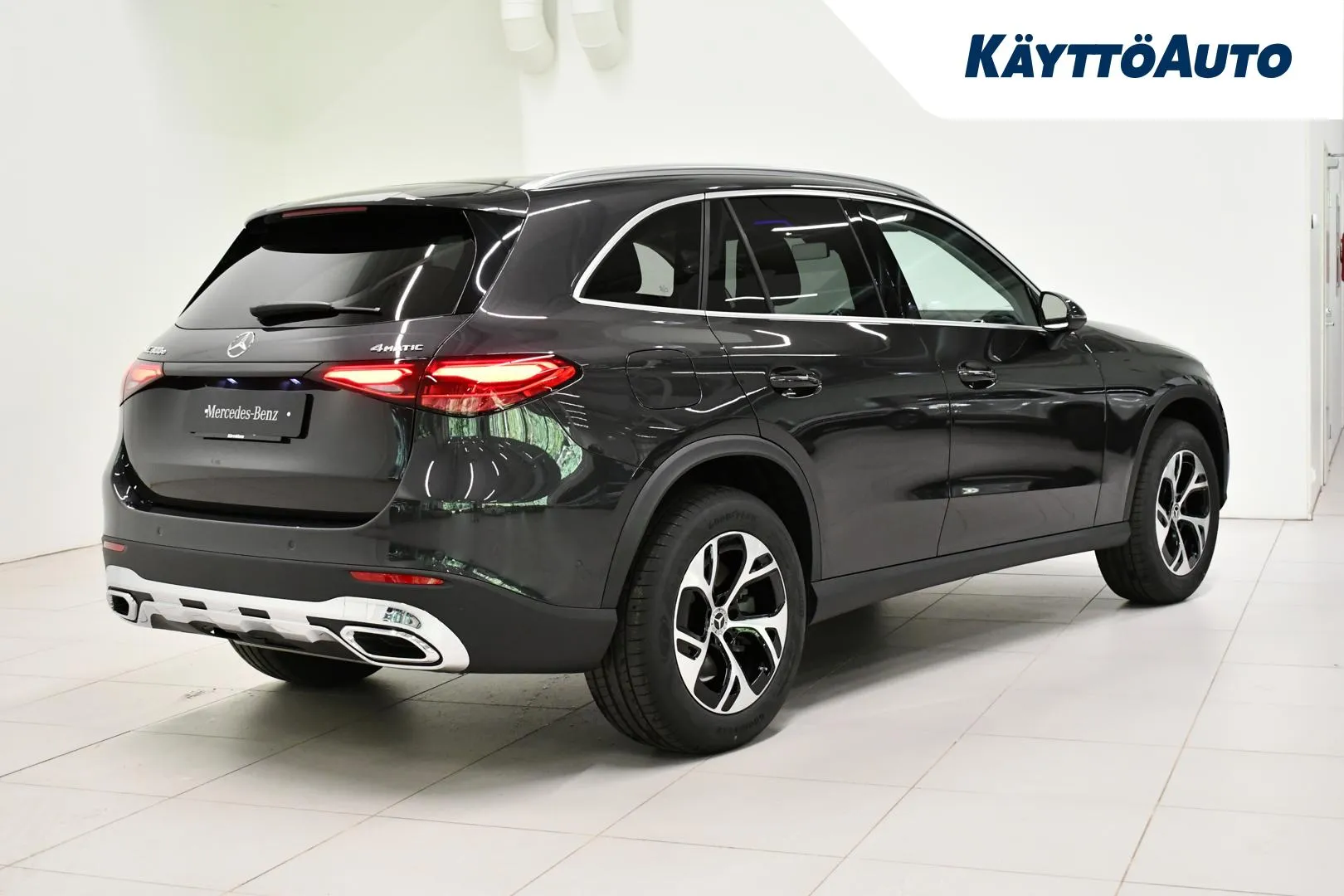 Mercedes-Benz GLC ISK-835 carousel image