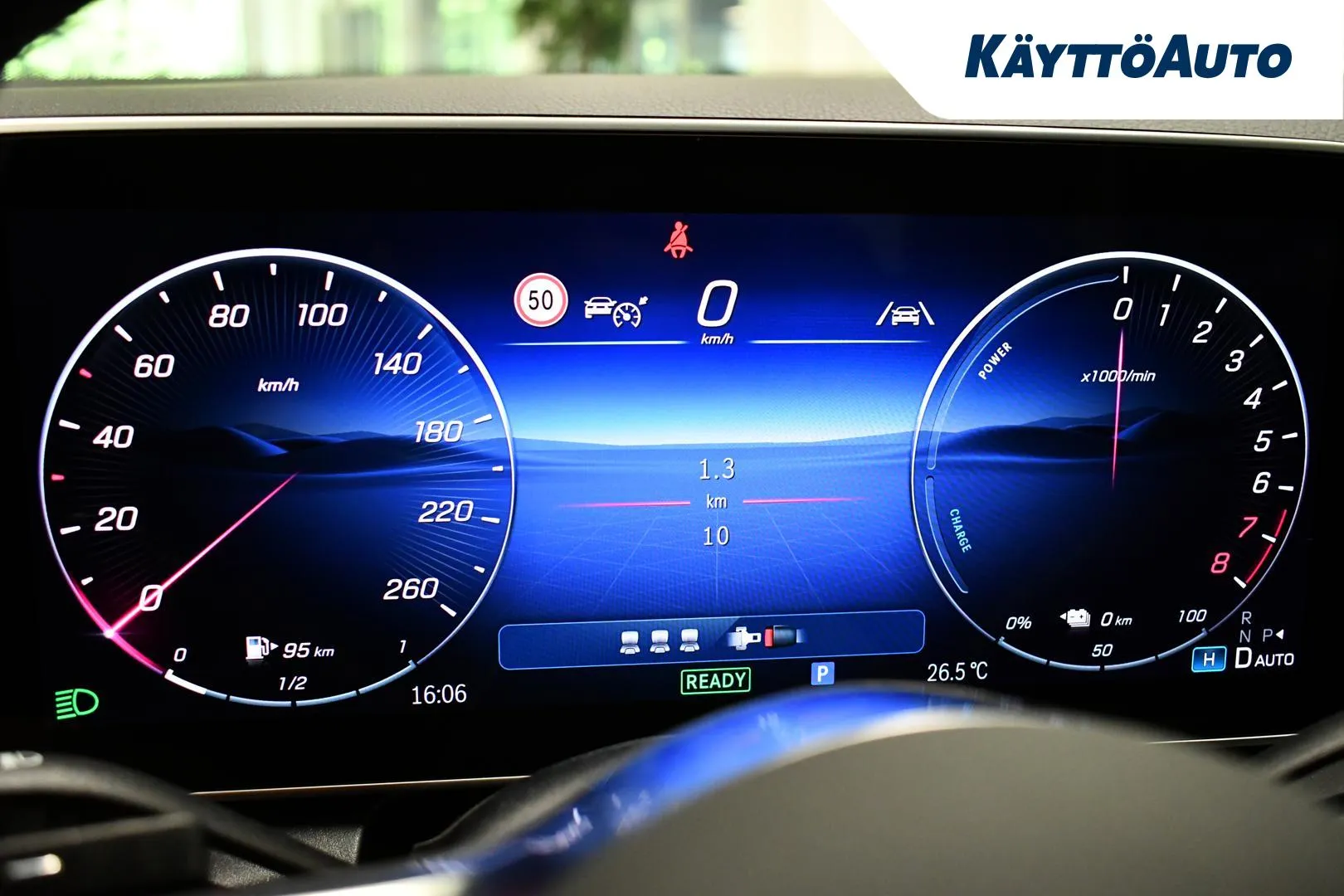 Mercedes-Benz GLC ISK-835 carousel image