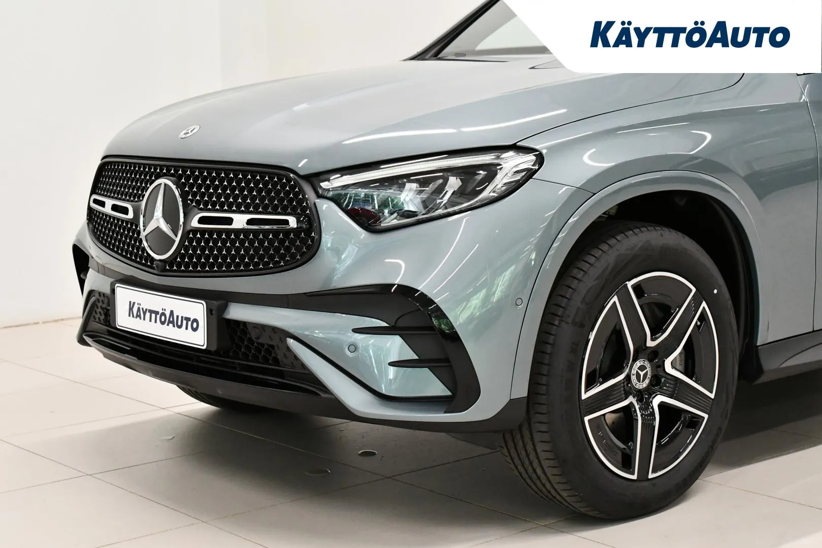 Mercedes-Benz GLC ISN-433 carousel image