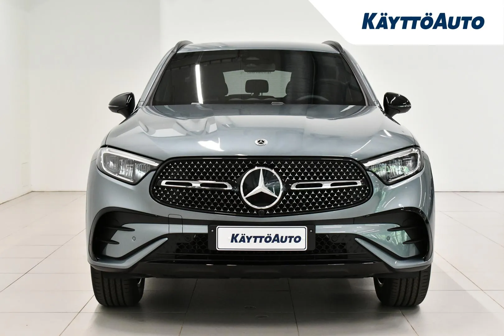 Mercedes-Benz GLC ISN-433 carousel image