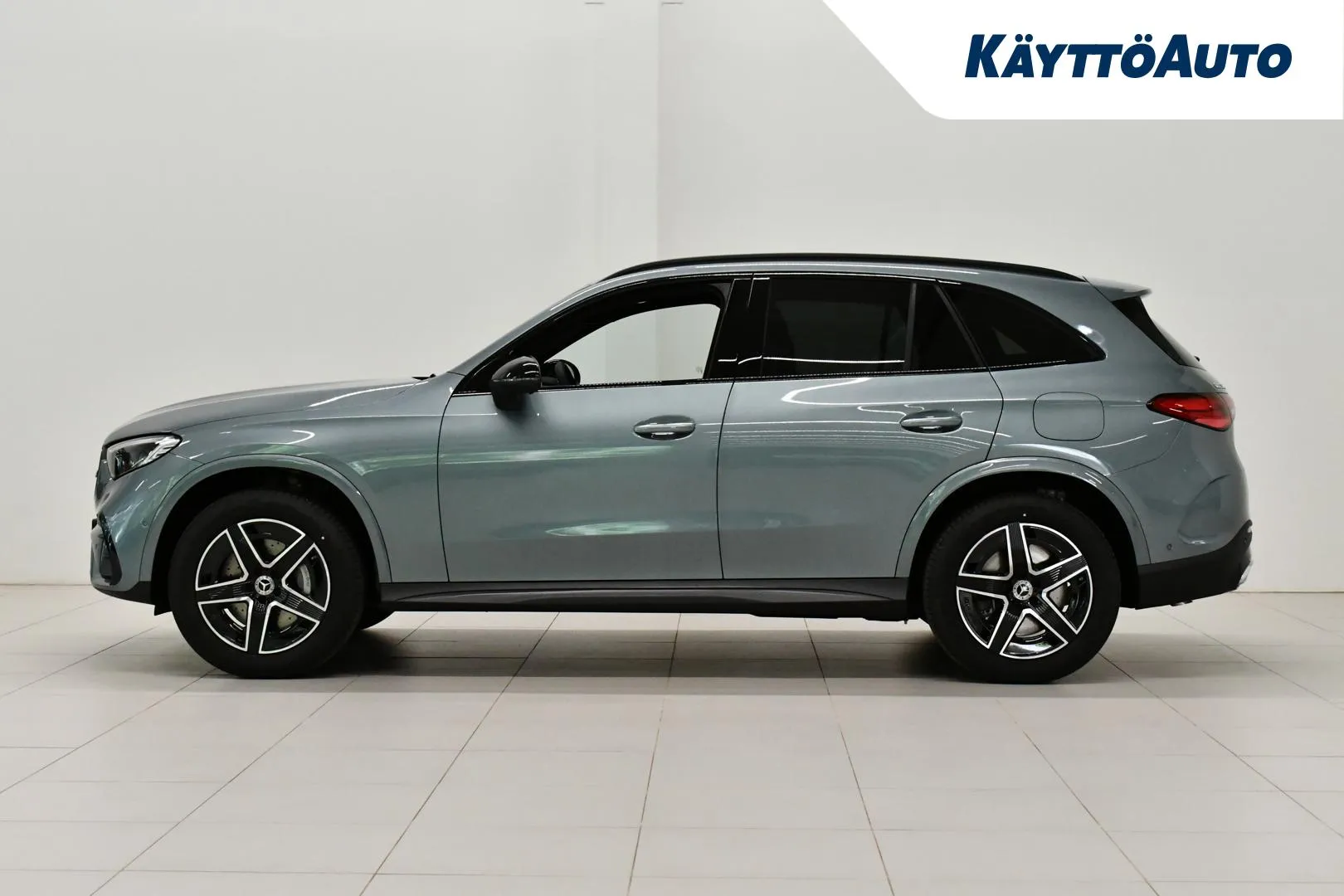 Mercedes-Benz GLC ISN-433 carousel image