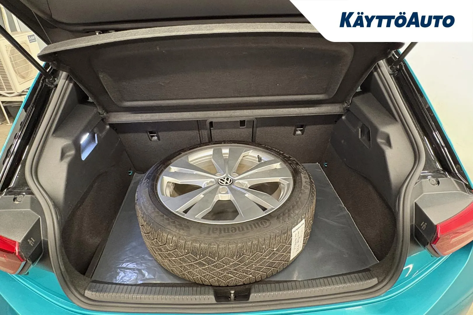 VOLKSWAGEN ID.3 RUN-478 carousel image