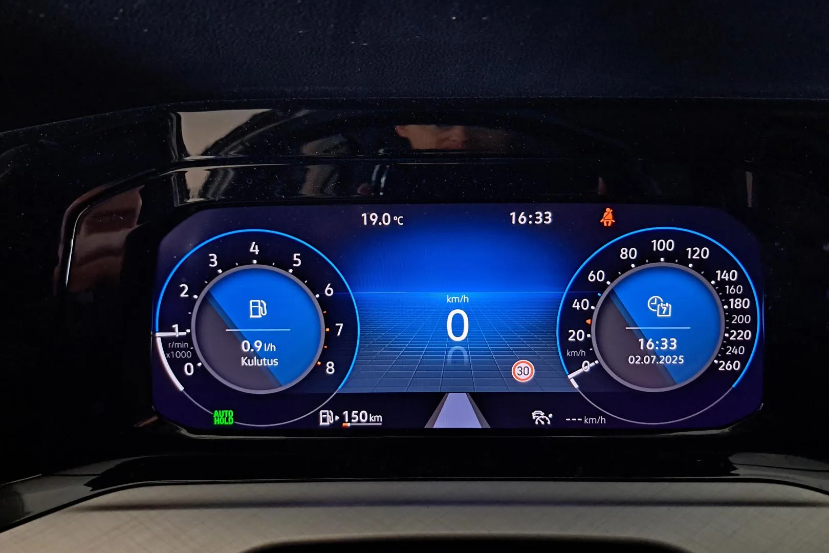 VOLKSWAGEN Golf MZF-922 carousel image