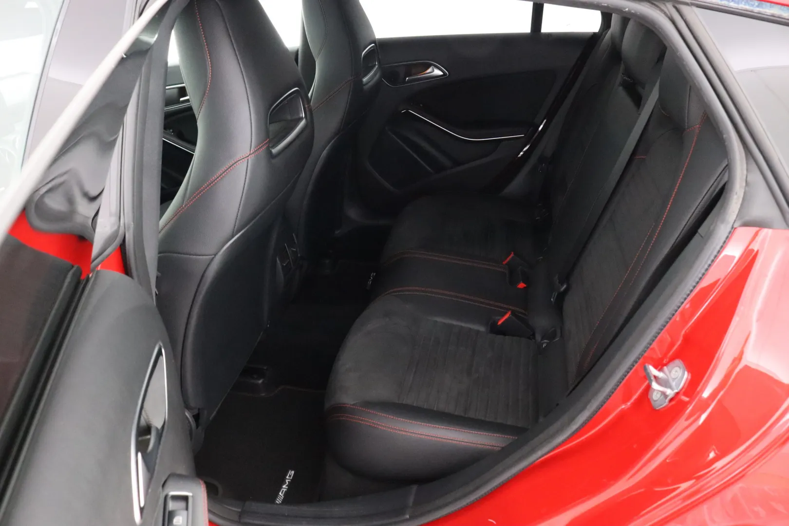 MERCEDES-BENZ CLA GNF-411 carousel image