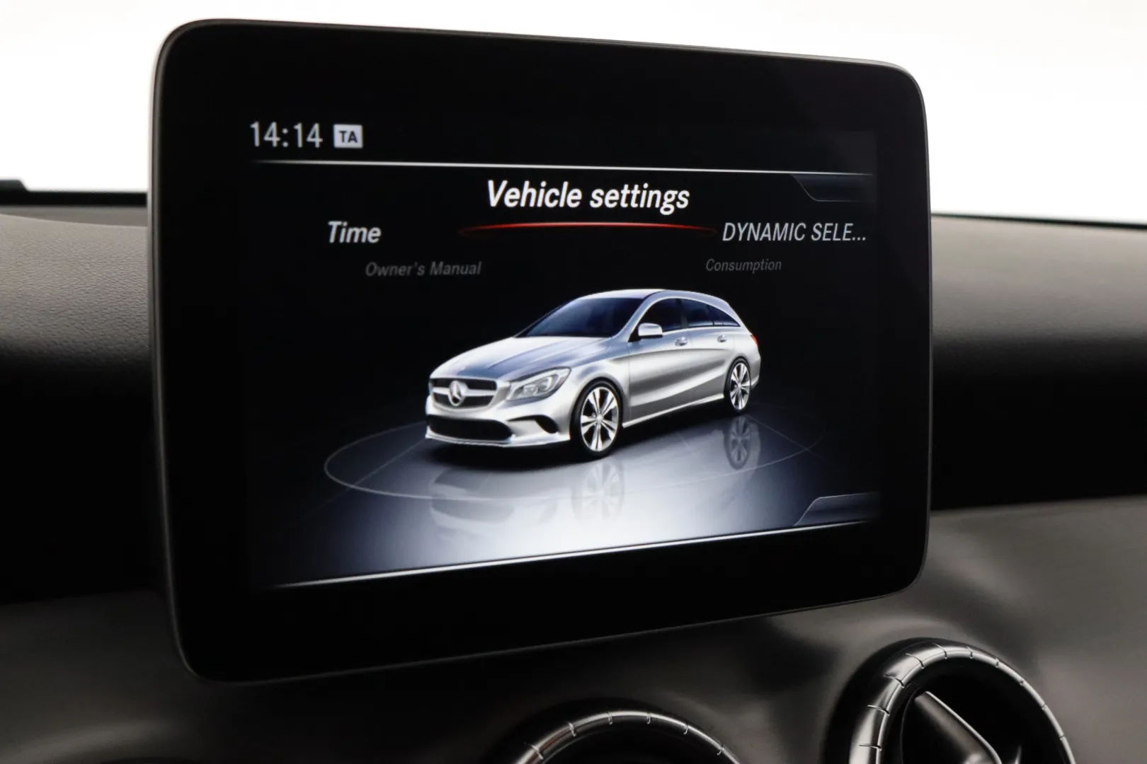 MERCEDES-BENZ CLA GNF-411 carousel image