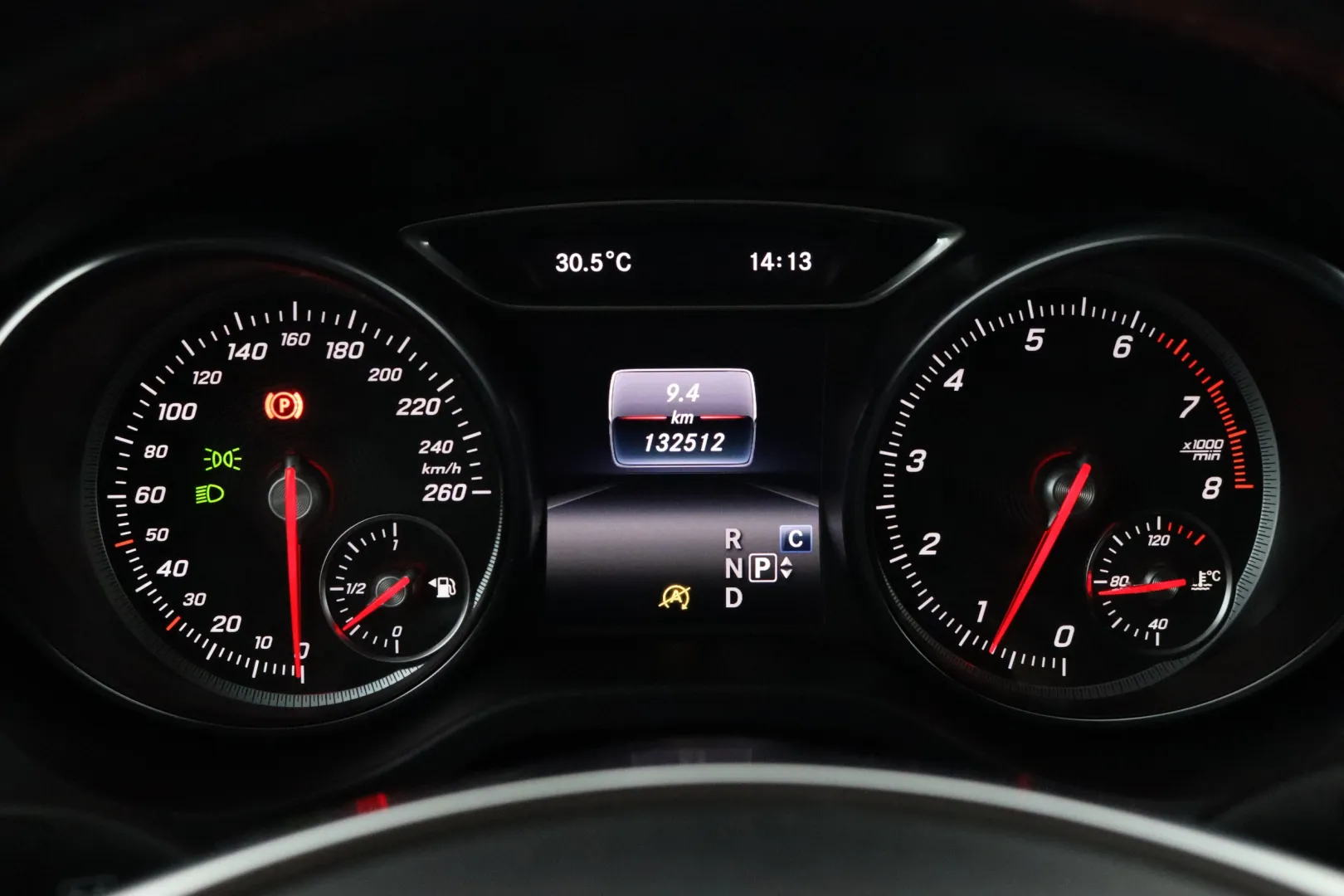 MERCEDES-BENZ CLA GNF-411 carousel image