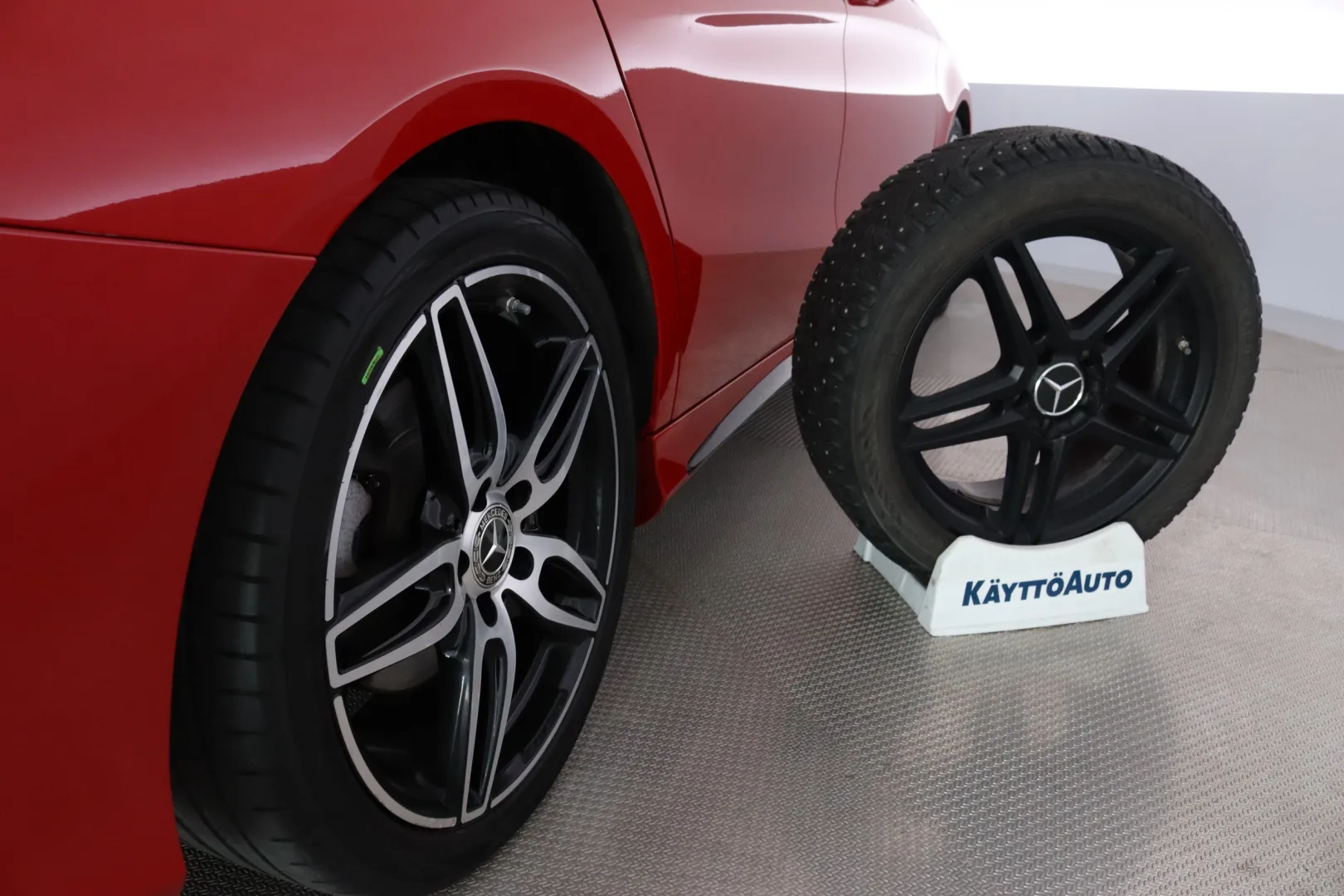 MERCEDES-BENZ CLA GNF-411 carousel image