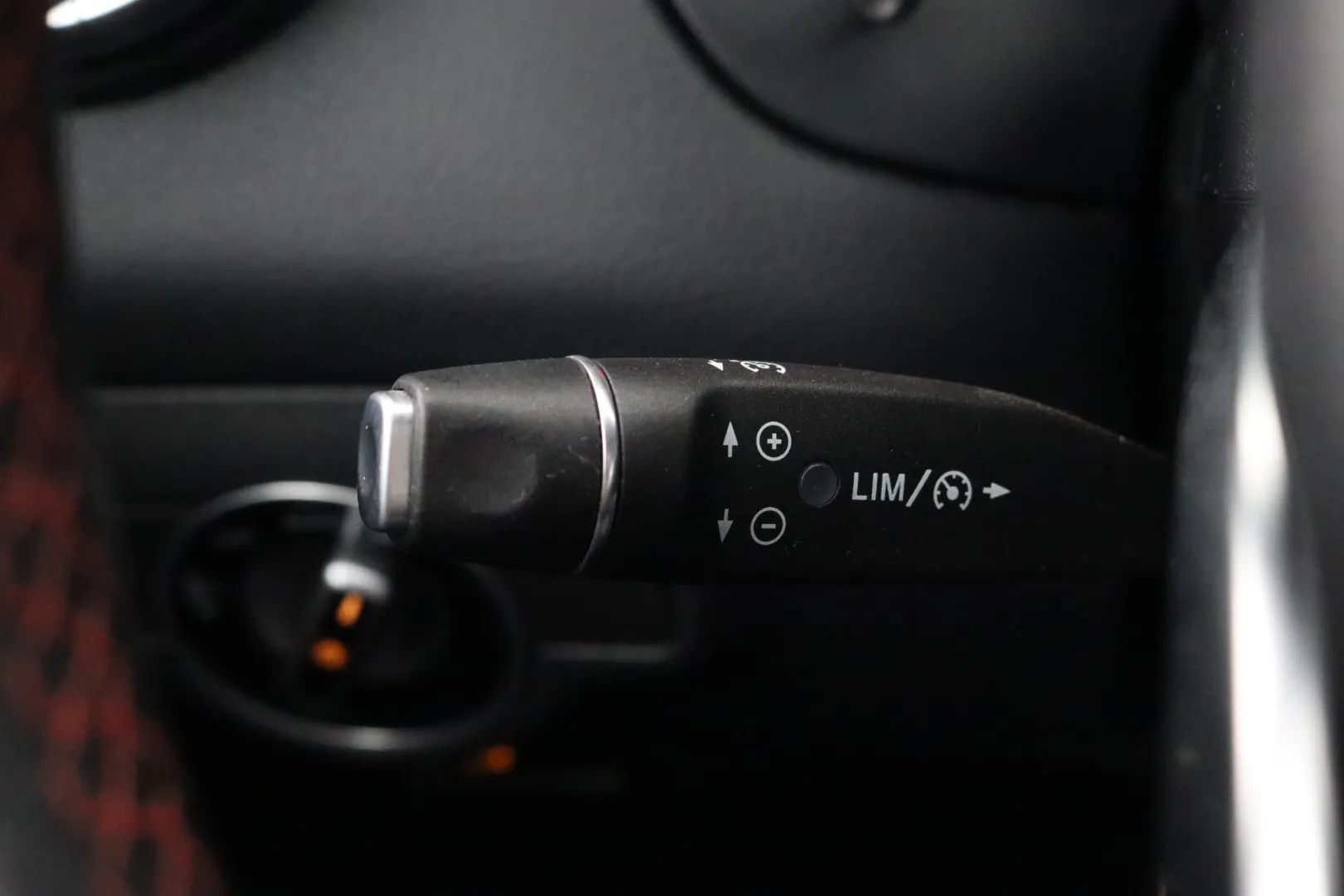MERCEDES-BENZ CLA GNF-411 carousel image