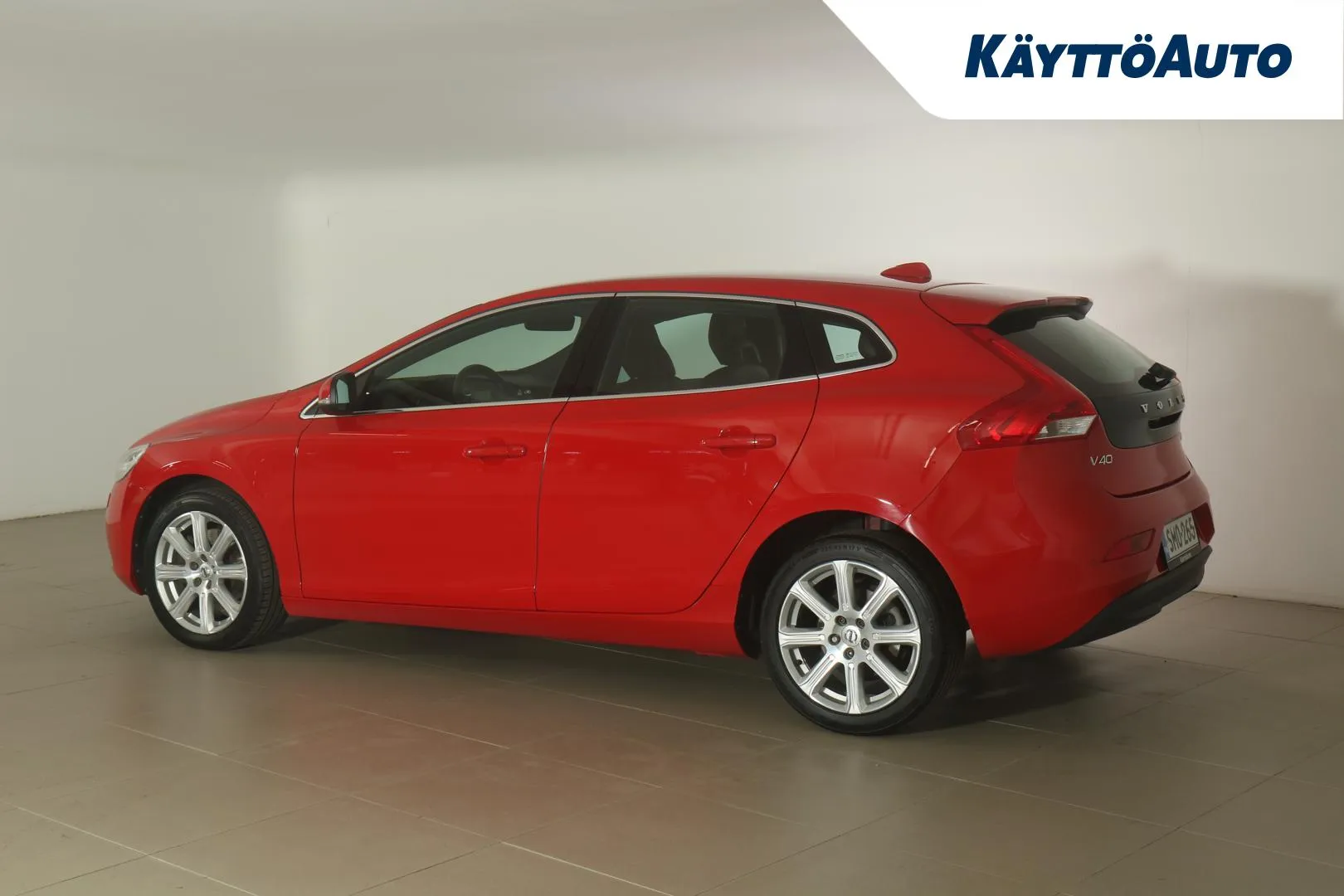 VOLVO V40 SMO-265 carousel image