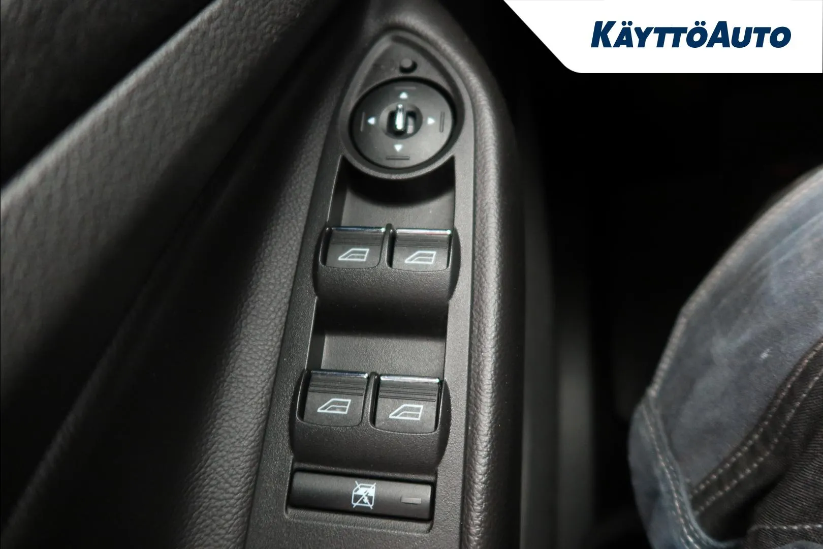 Ford Kuga RRB-463 carousel image
