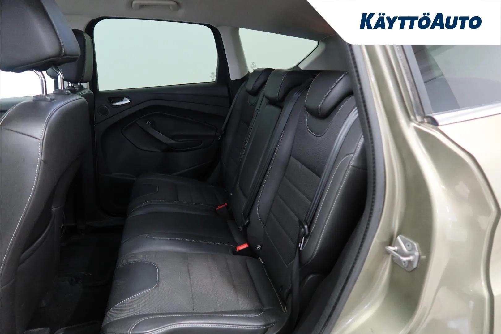Ford Kuga RRB-463 carousel image