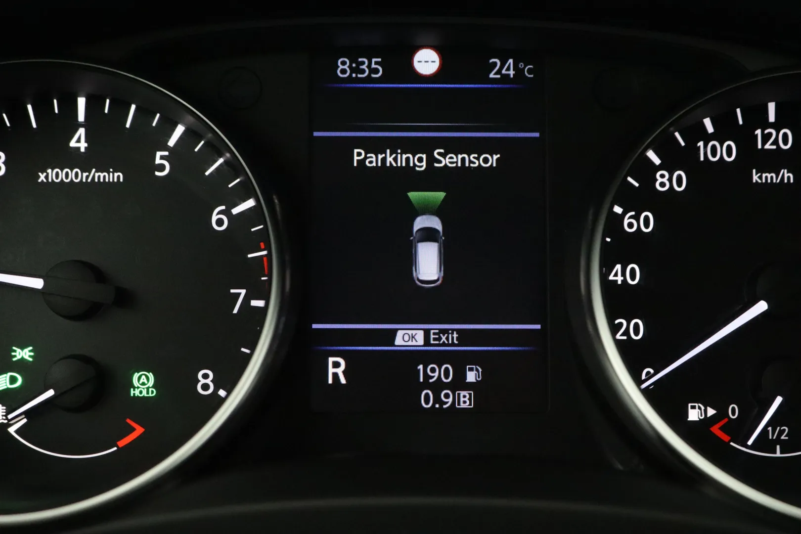 NISSAN Qashqai ZNB-276 carousel image