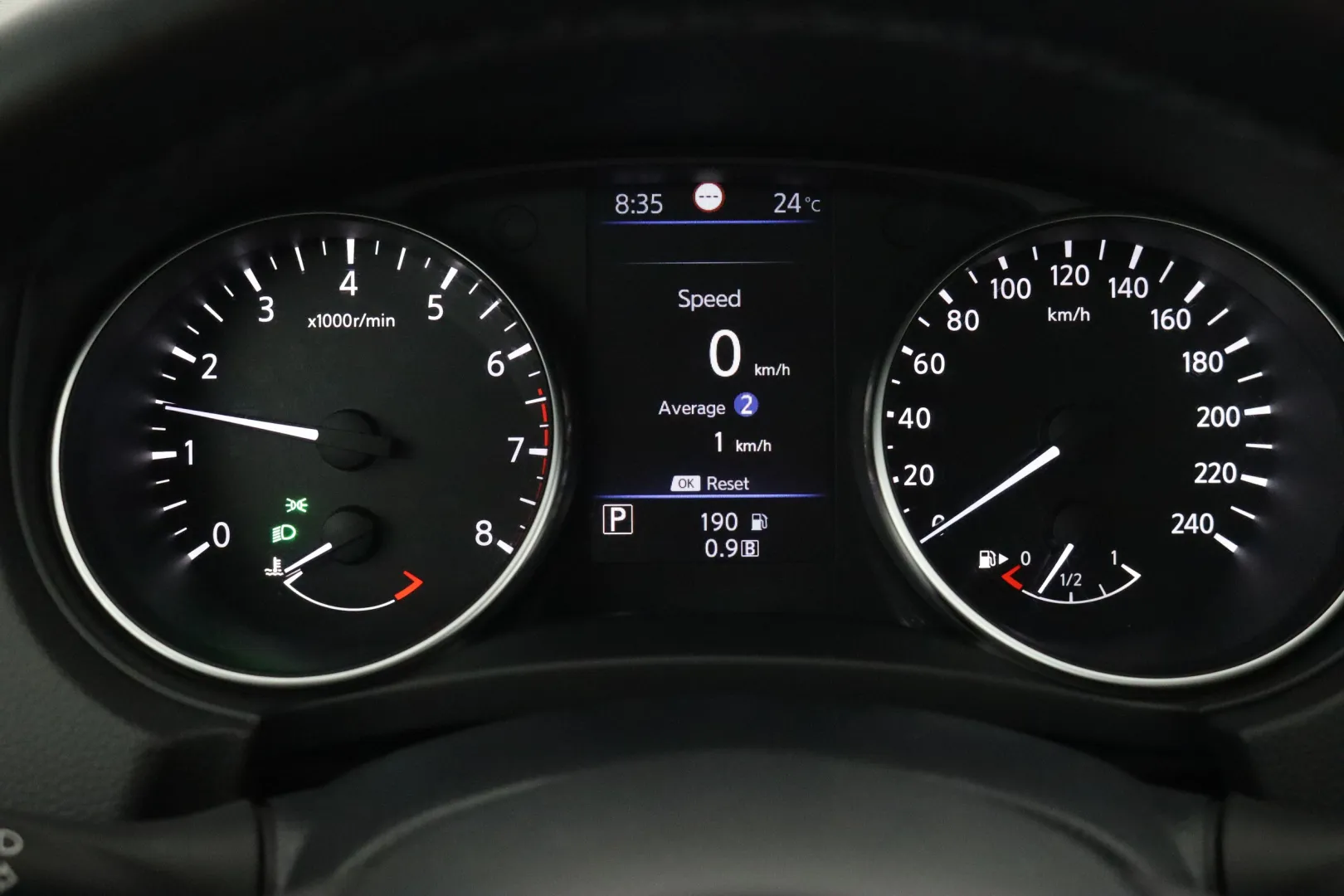 NISSAN Qashqai ZNB-276 carousel image