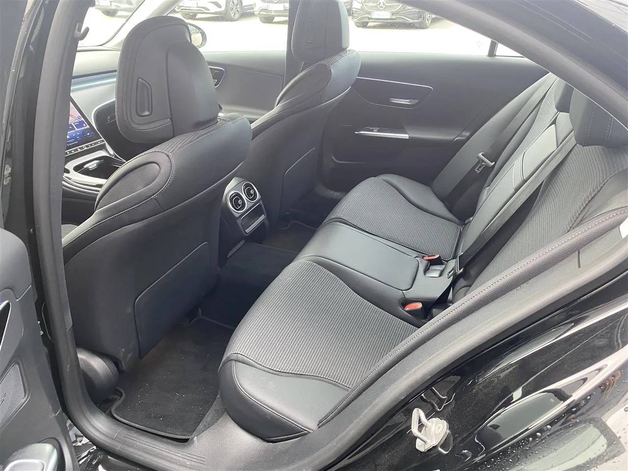 MERCEDES-BENZ C RUX-153 carousel image