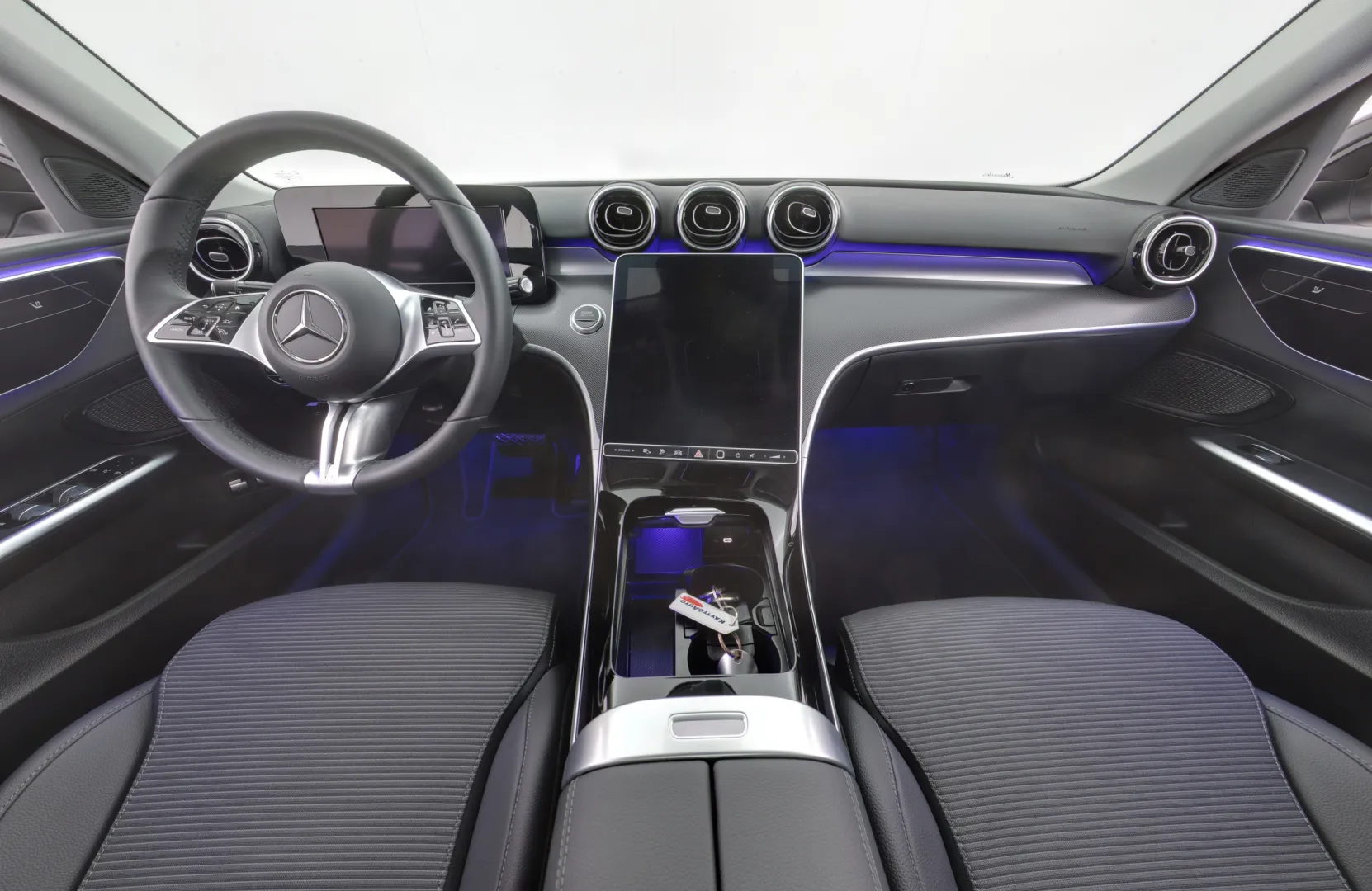 MERCEDES-BENZ C RUX-153 carousel image