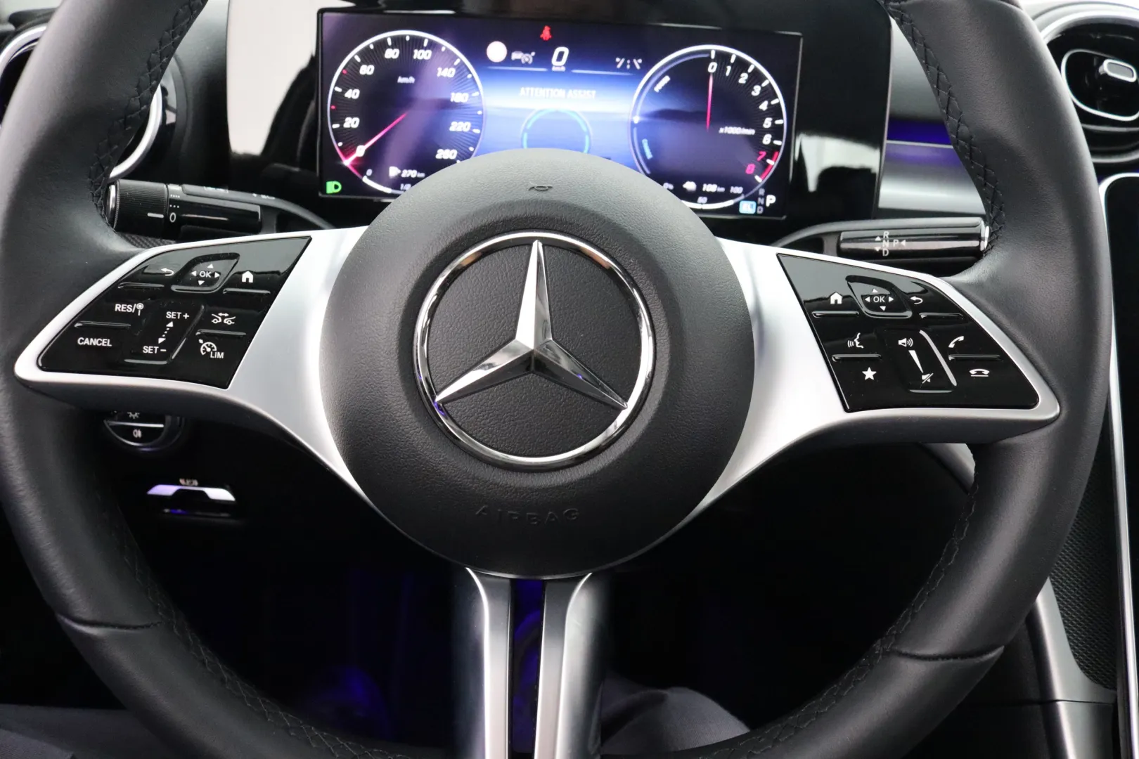 MERCEDES-BENZ C RUX-153 carousel image