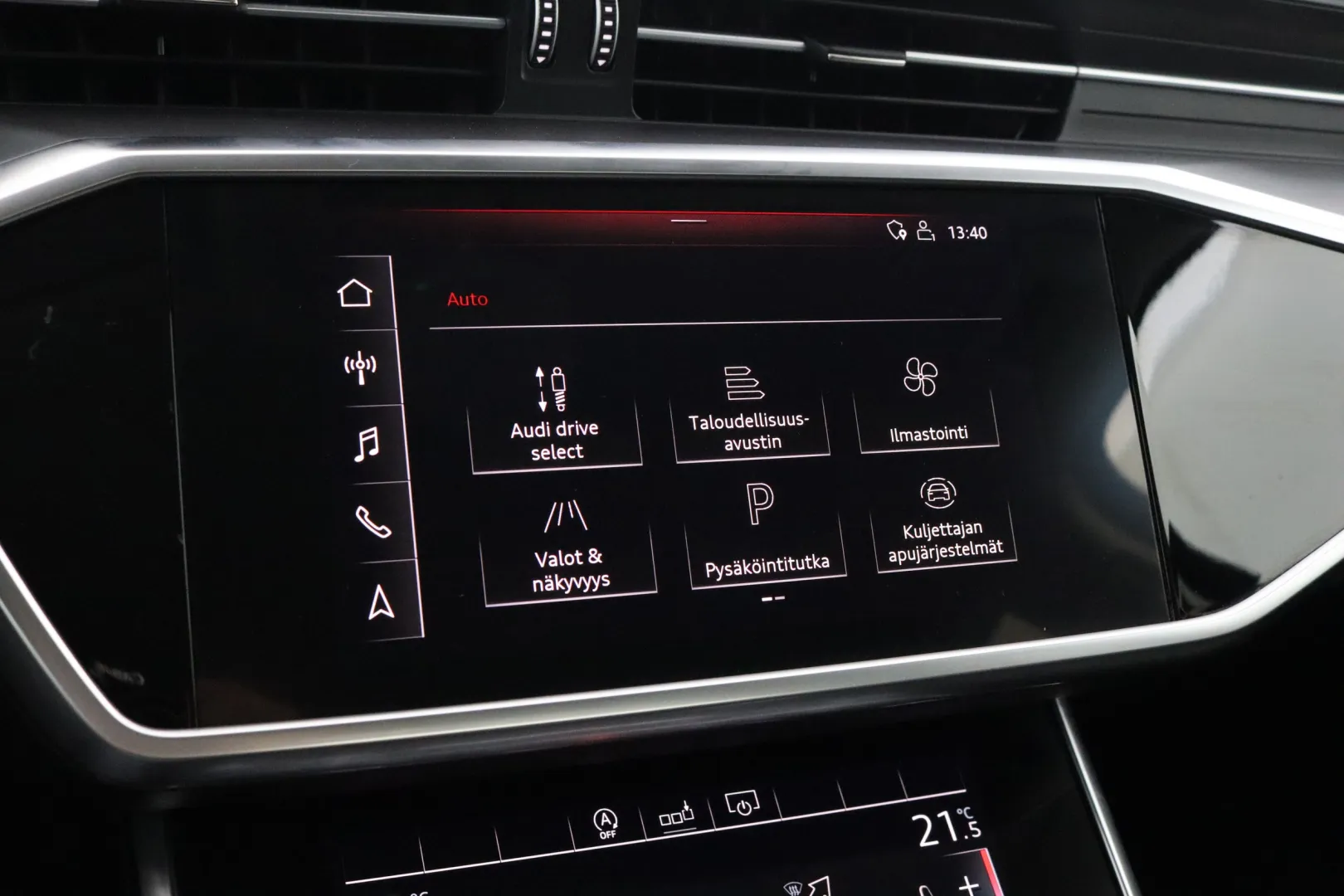 AUDI A6 XPC-534 carousel image