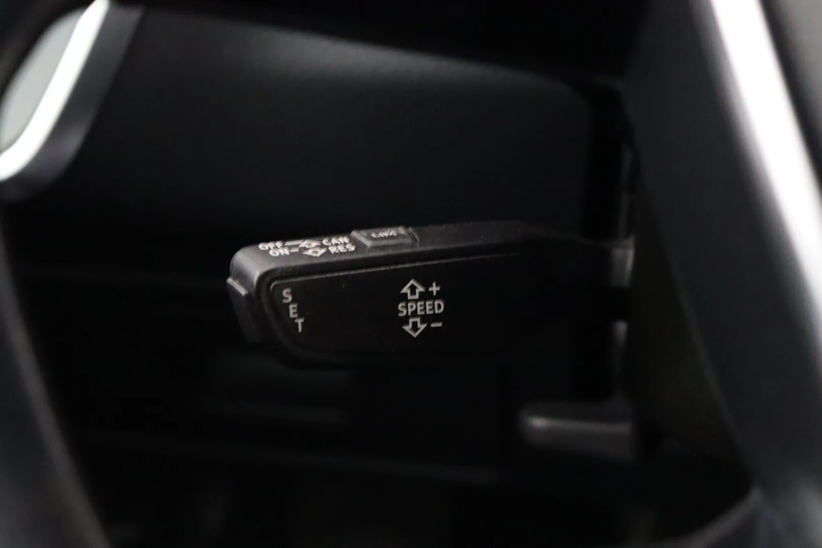 AUDI A6 XPC-534 carousel image